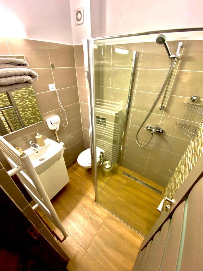 Holiday Home Esku โอร์โชวา ภายนอก รูปภาพ